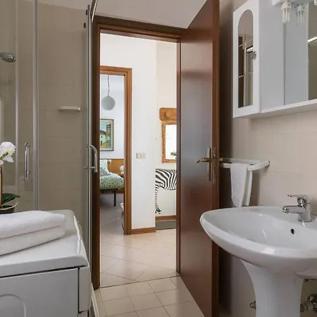 Bellevue Apartment